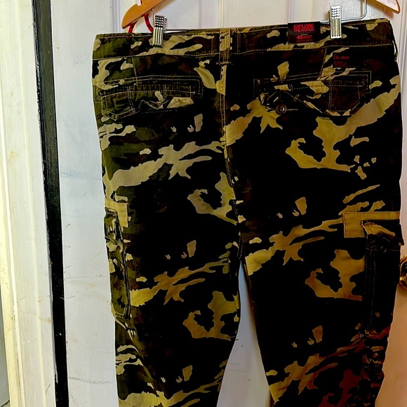Decibel camouflage cargo pants - Picture 3 of 5